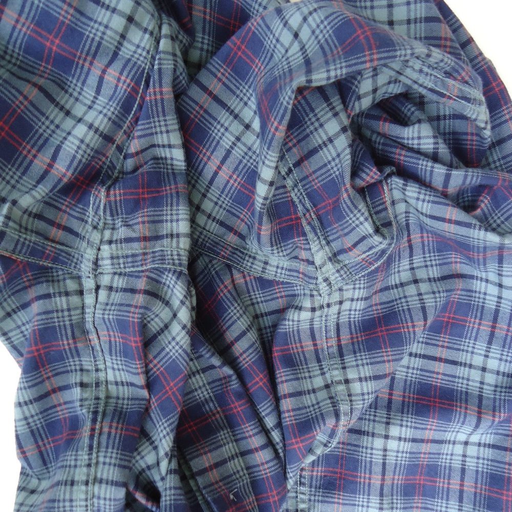 SIZE L. PATAGONIA 100% organic cotton flannel shirt. - Picture 10 of 16